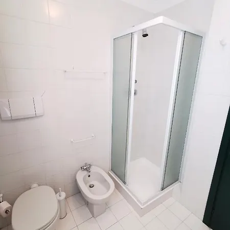 Hostdomus - Shine Apartamento Sestriere