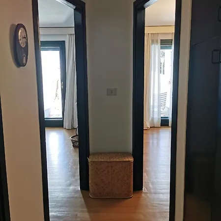 Apartamento Hostdomus - Shine