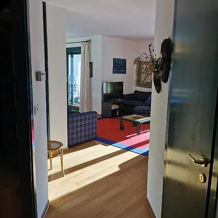 Hostdomus - Shine Apartamento Sestriere